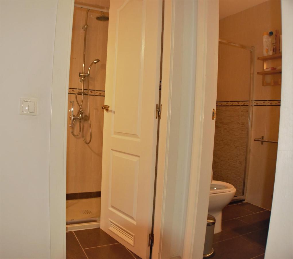 Atico Duplex Marques De Reyes Apartment Seville Luaran gambar